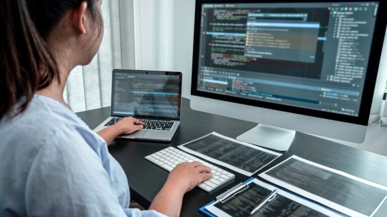 【初心者向け】JavaScriptが習得できる！おすすめプログラミングスクール8選